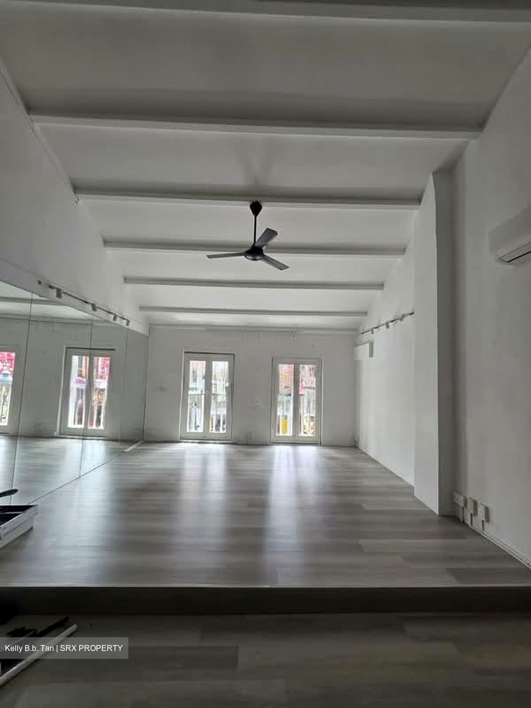 North Bridge Road (D7), Office #570957711